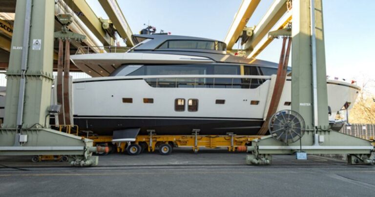 Sanlorenzo SX88 (1)