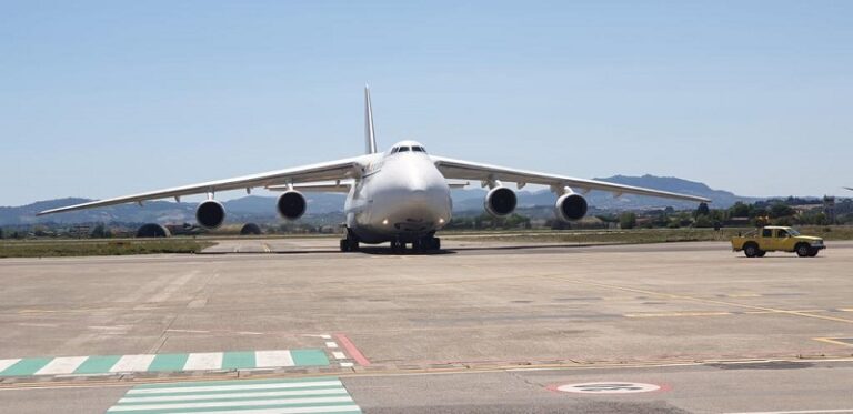 Antonov-An-124-a-Rimini
