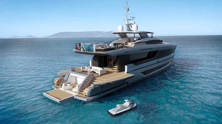 Victoria_Yacht-veloce-at-anchor