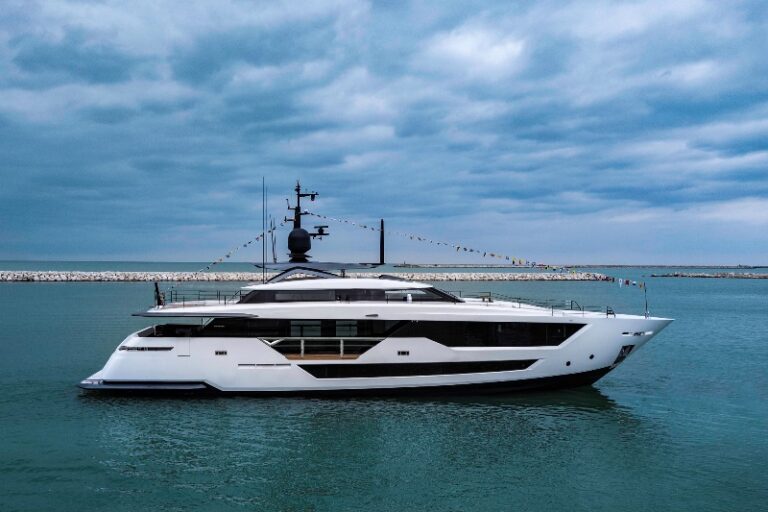 Custom Line 106′