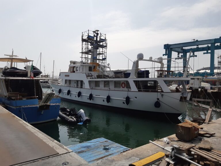 Cantieri Navali di Sestri (2)