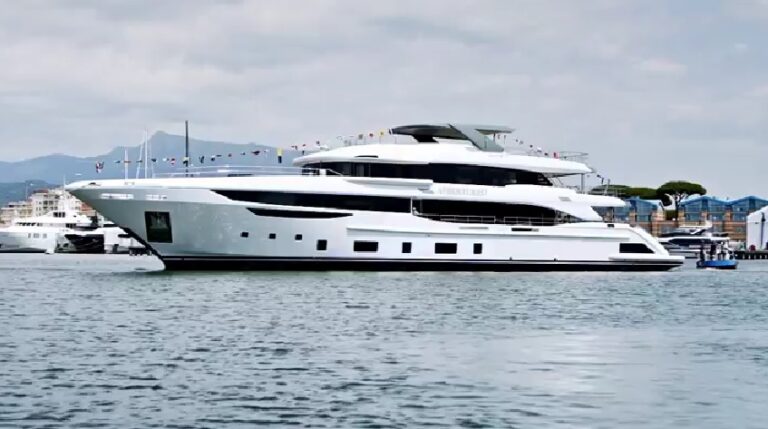 Abbentures 2 – Benetti – varo a Viareggio