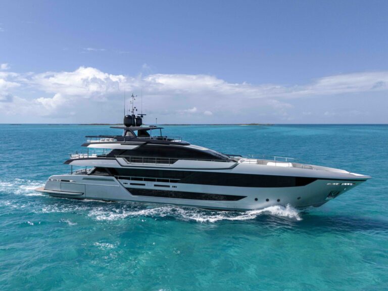 Riva 130 Bellissima