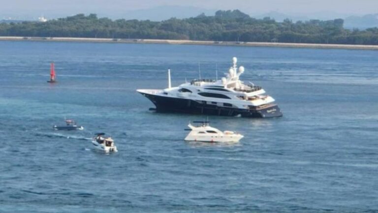 Australia-Benetti-Incagliato