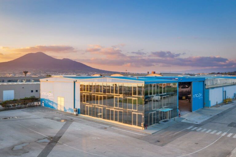 Arcadia Yachts Yard Exteriors (1)