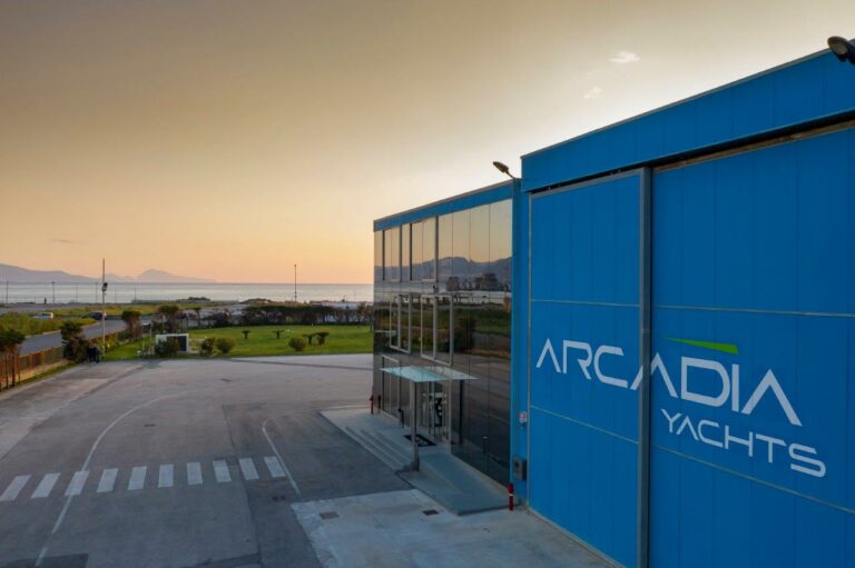 Arcadia Yachts Yard Exteriors (4)