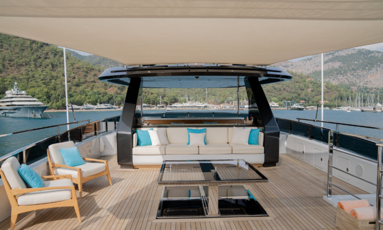 Overmarine43m