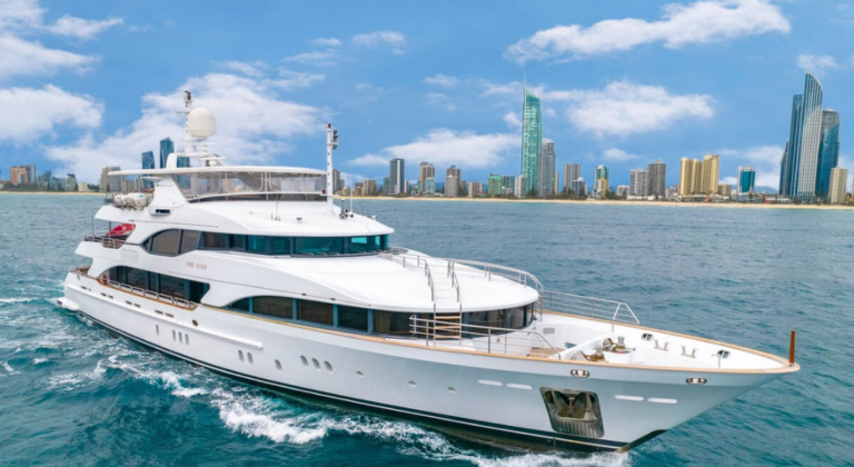 Benetti-The-Star