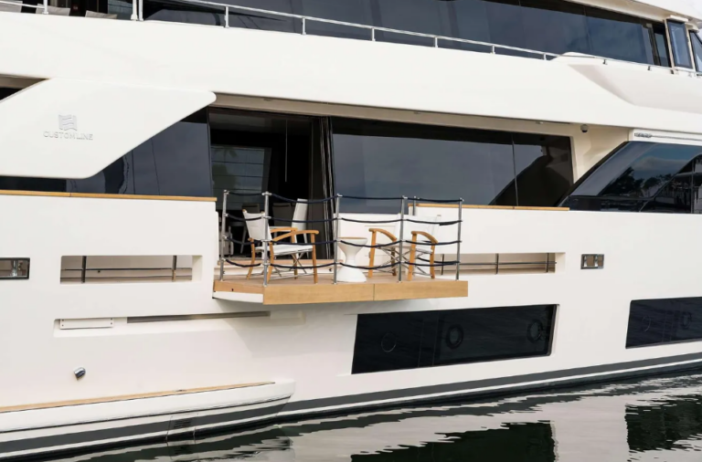 Gioia-CustomLine33m1