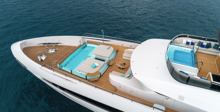 Maverick-Mangusta-piscine