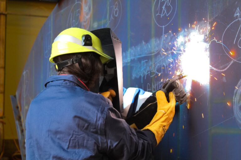 keel laying Seamore 34 4