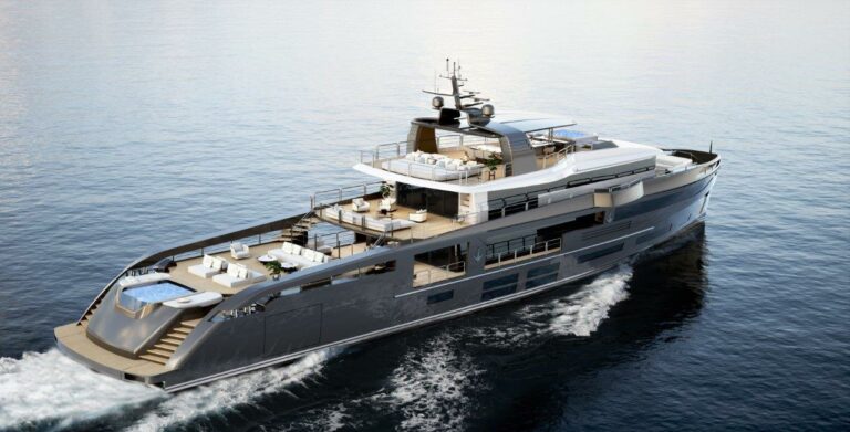 Antonini Navi-SUY 135_stern view