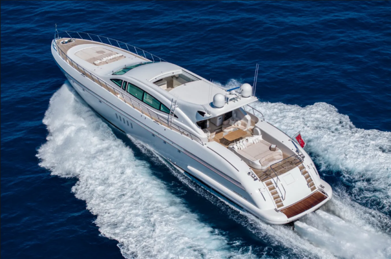 Dayboat Mangusta dall’alto