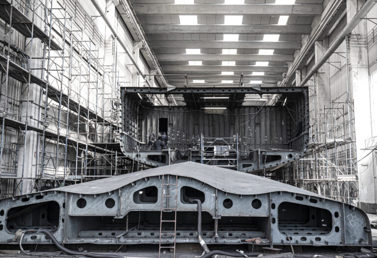 62 Full custom- costruzione scafo