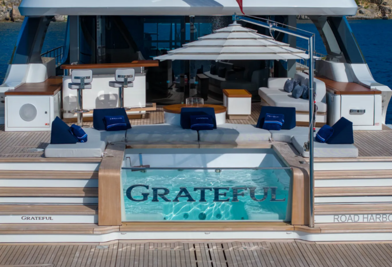 Grateful Benetti beach2