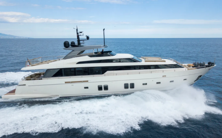 Salt Sanlorenzo 32 m
