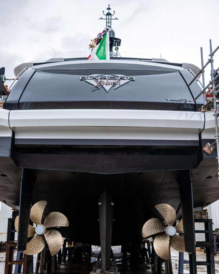 T580 m/y Diamond Binta