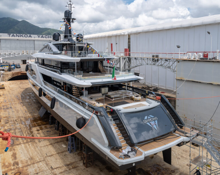 T580 m/y Diamond Binta