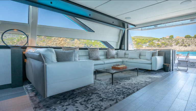 Bombadillo Perhing lounge