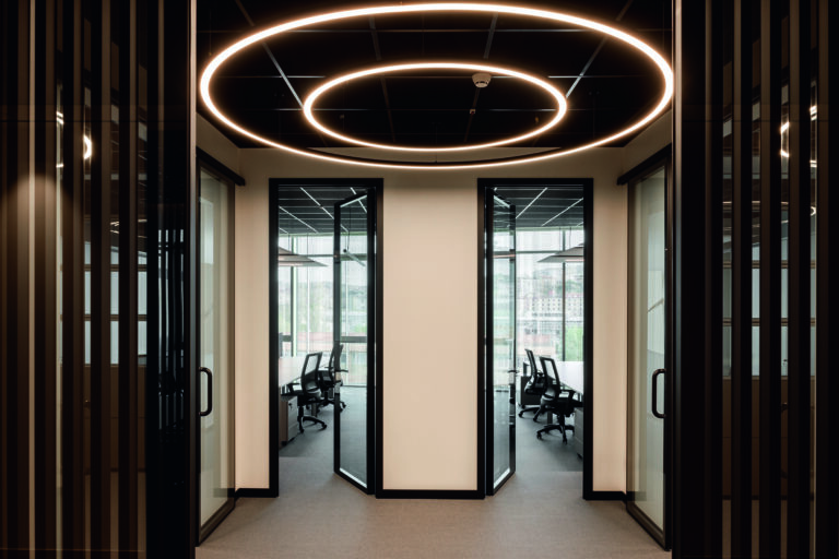 Interiors Executive Offices_Superyachts Division – Lights 3