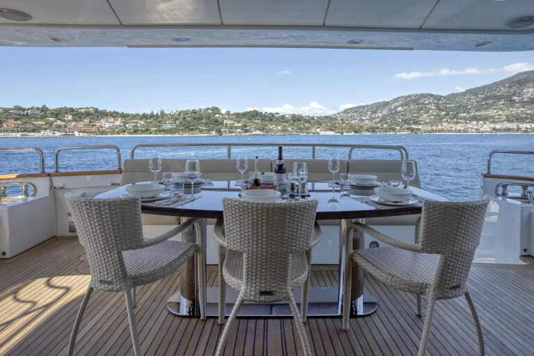 Rose-Of-Kingston-II-26-m-Benetti-est