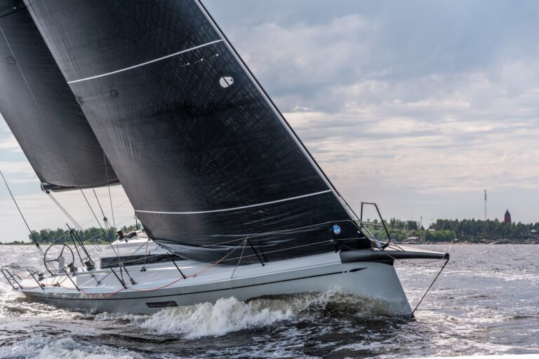 ClubSwan-43