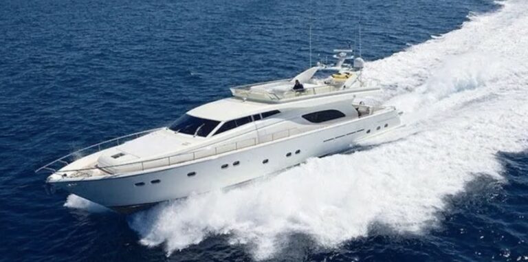 Ferretti 80 Korinthos profilo