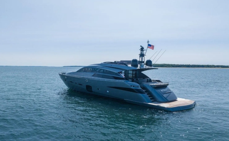 Pershing MorningStar 28 prof da poppa