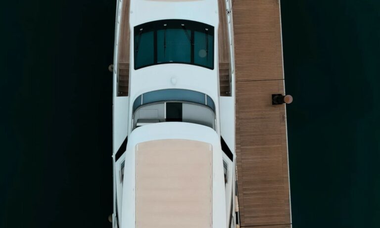 Azimut grande 27 m scafo 23 dall’alto
