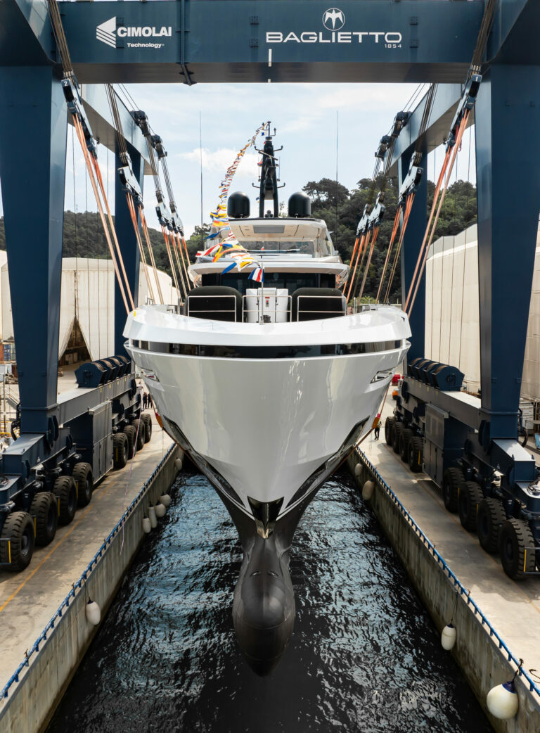 Baglietto_T52 Dopamine vista prua