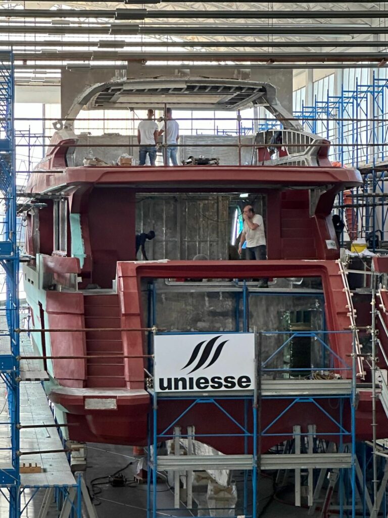 Raptor 112 in costruzione