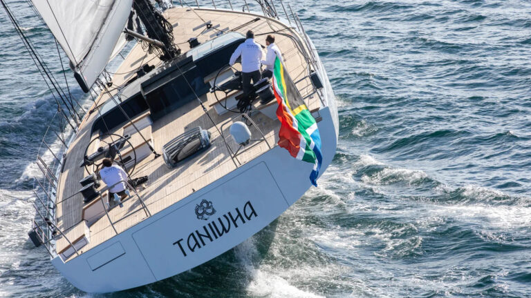 61fea520-b951-11eb-931a-310a6c5430e7-SW105-Taniwha-sea-trials-5