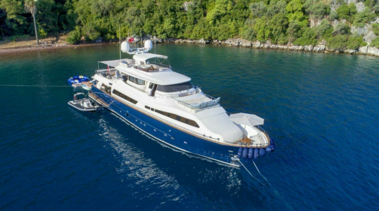 Custom Line Navetta Jarela 30