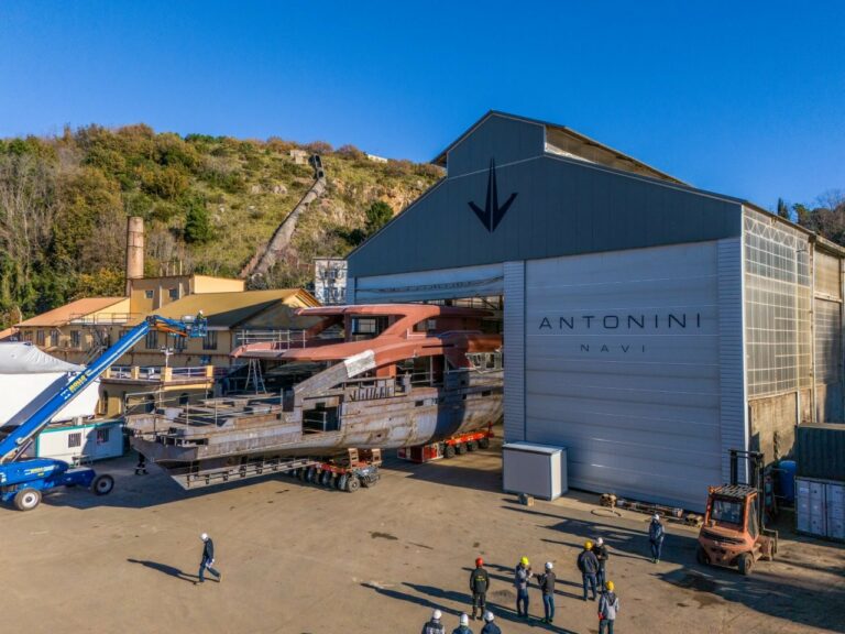 Antonini Navi_Seamore_hull + superstructure 6