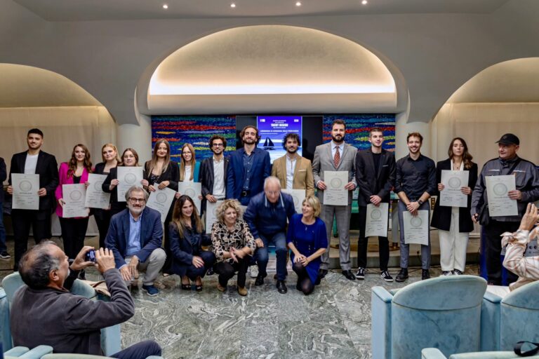Master Isia consegna attestato
