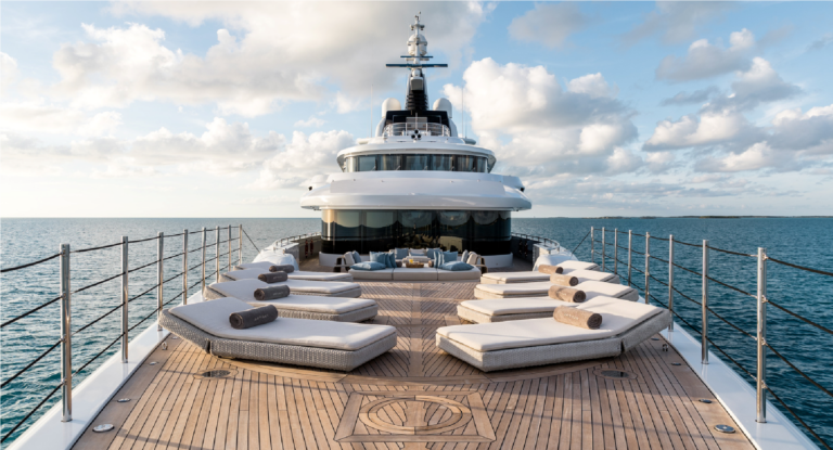 Artisan Benetti 65 m esterni