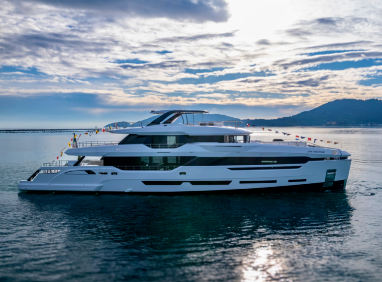 Baglietto Dom133 Instant