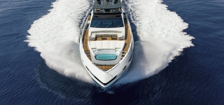 Mangusta GS33 dall’alto