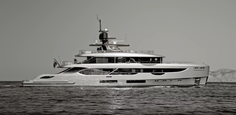 Oasis 40 M Benetti Kahala