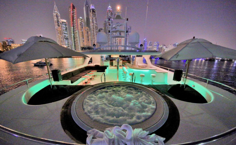 Benetti Seabreeze 53 m Classic ponte vasca idromassaggio