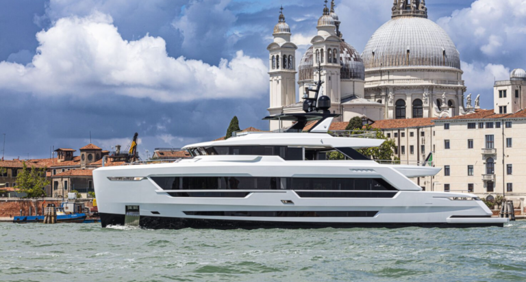 Ocean KIng Ducale 120 Vayus, profilo ok