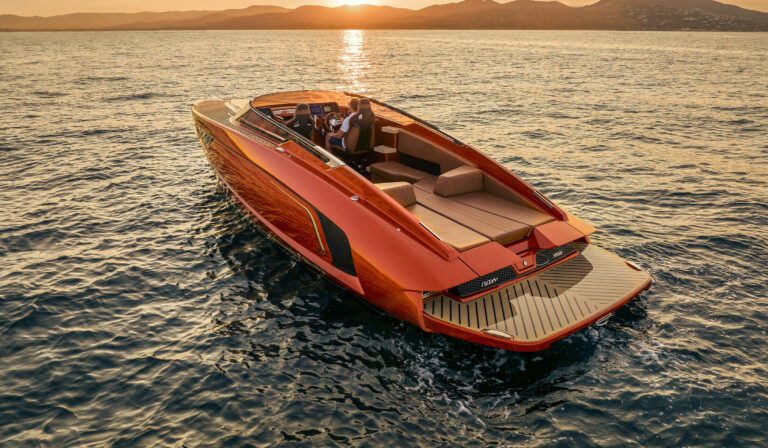 Flynt 956