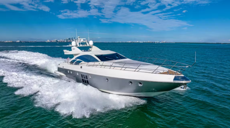 Azimut 86 M