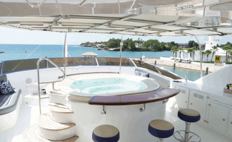 Benetti 37 m Papaito est