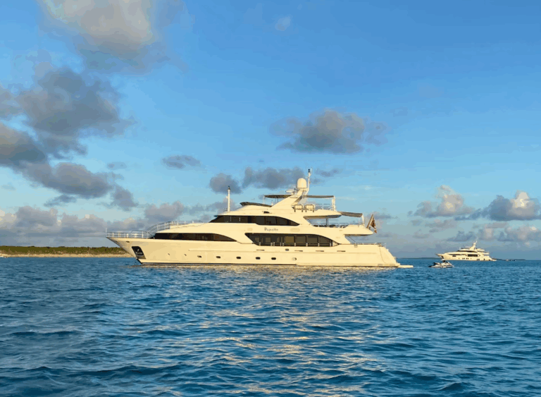 Benetti 38 m Papaito