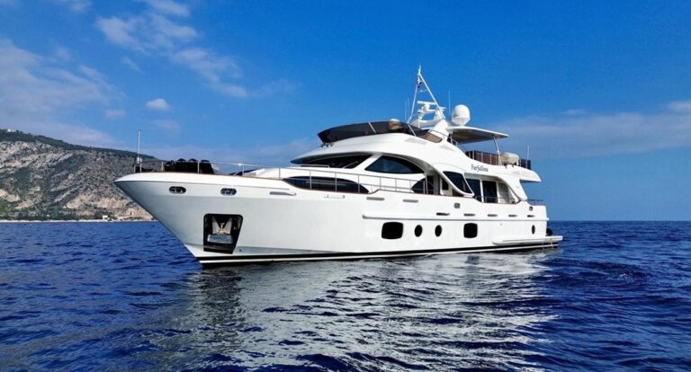 Benetti 85 Legend profilo