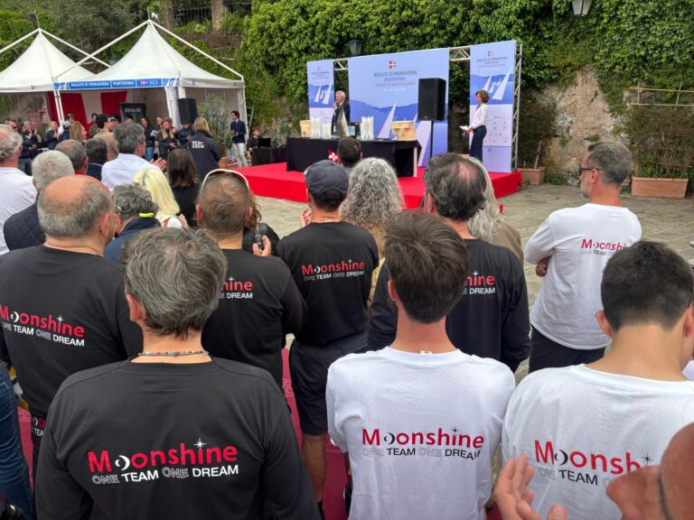 Moonshine-MC4 Yachts (6)
