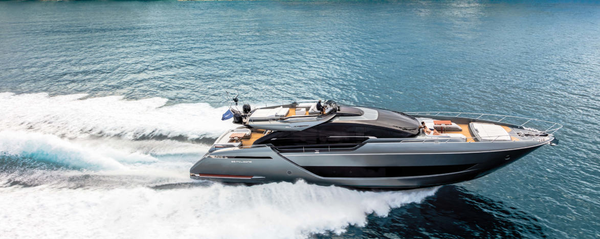 Riva 88 Folgoreが任命されたロケットを販売しました