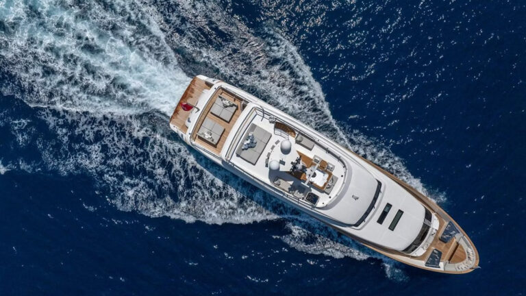 Sanlorenzo Zulu dallalto