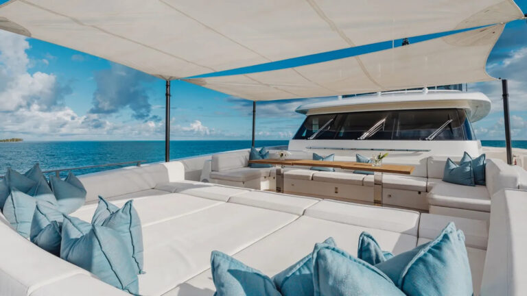 Custom-Line-37-m-Eros-est